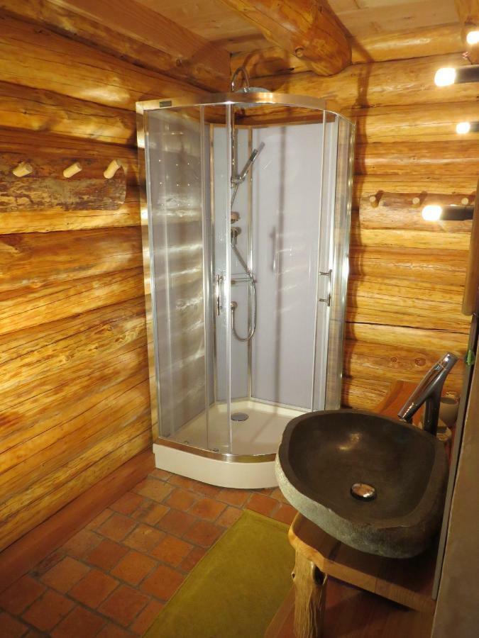 La Cabane De Hans Saint-Martial-de-Gimel Buitenkant foto